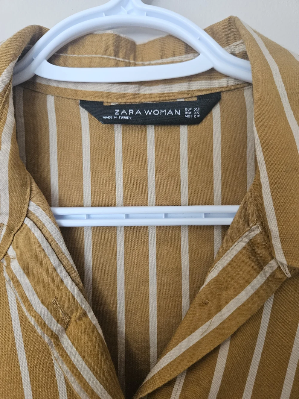 ZARA WOMAN Striped Cinch-Waist Button Shirt - Picture 3 of 14